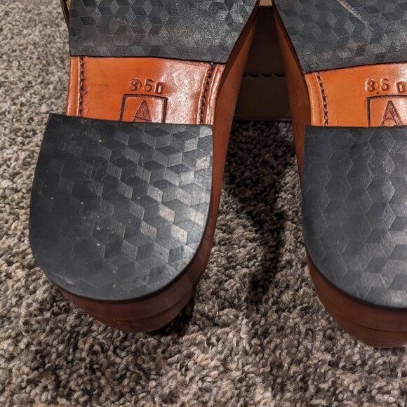 Adelante Shoe Handmade Custom - Classic Tan Leather Loafers - Slip on SZ 8.5 D - Picture 6 of 8